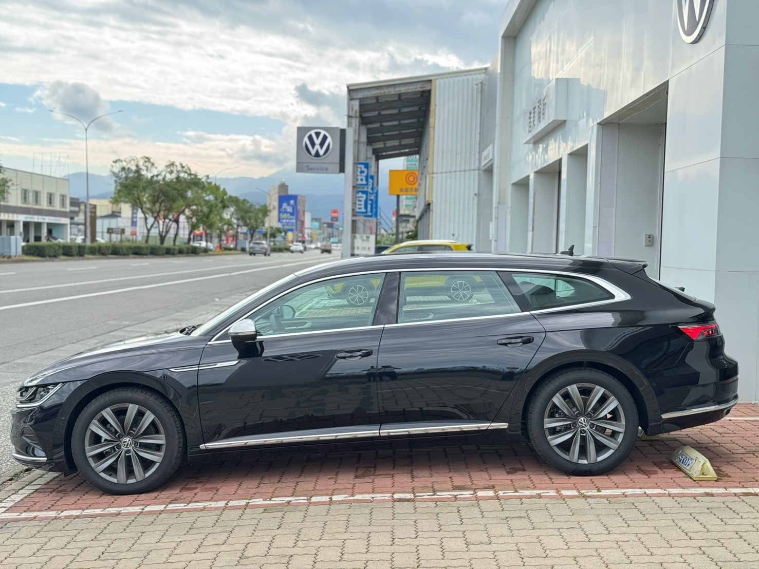 Arteon Shooting Brake 330 TSI Elegance Premium