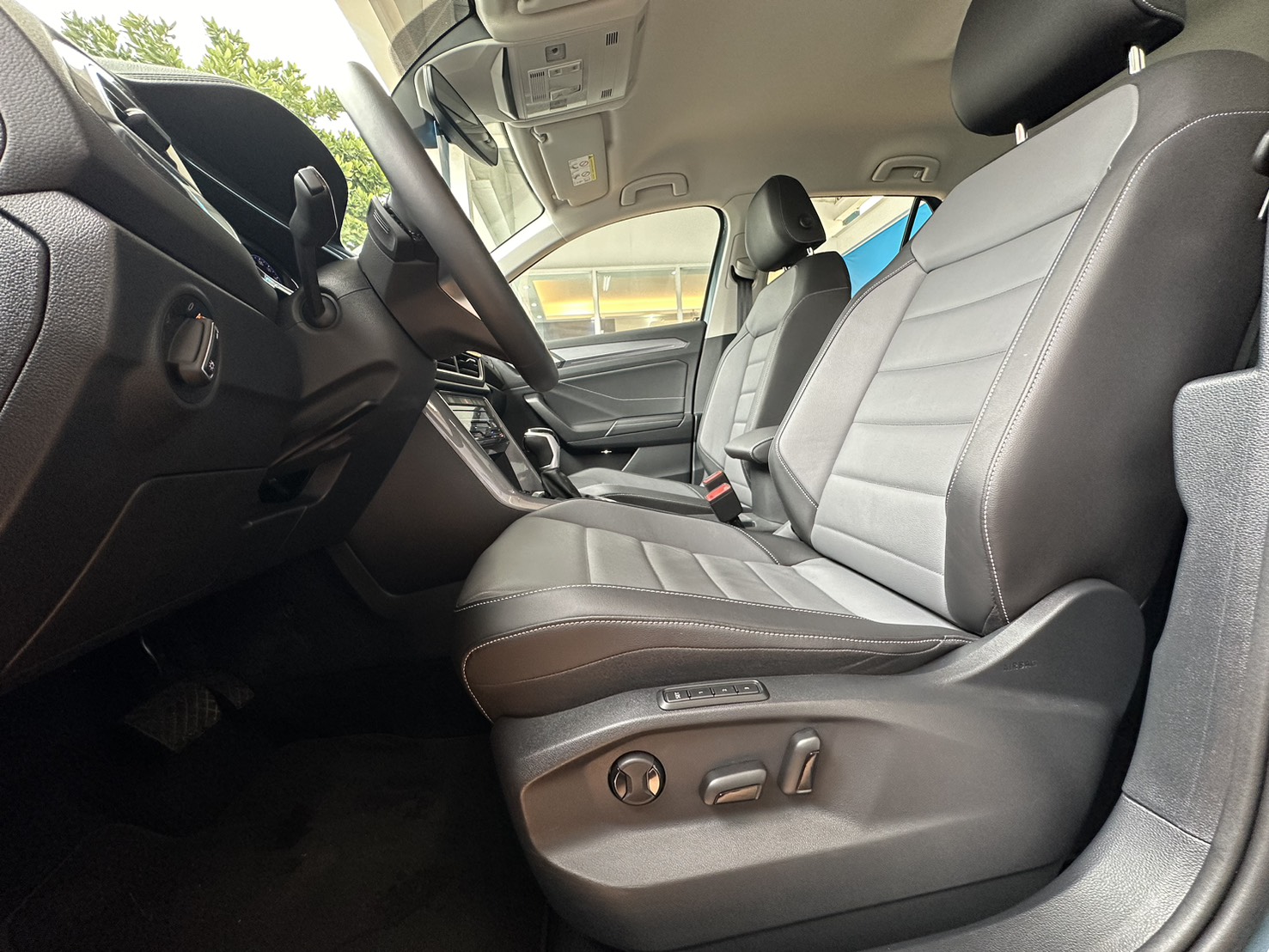 T-ROC 280 TSI Style Design